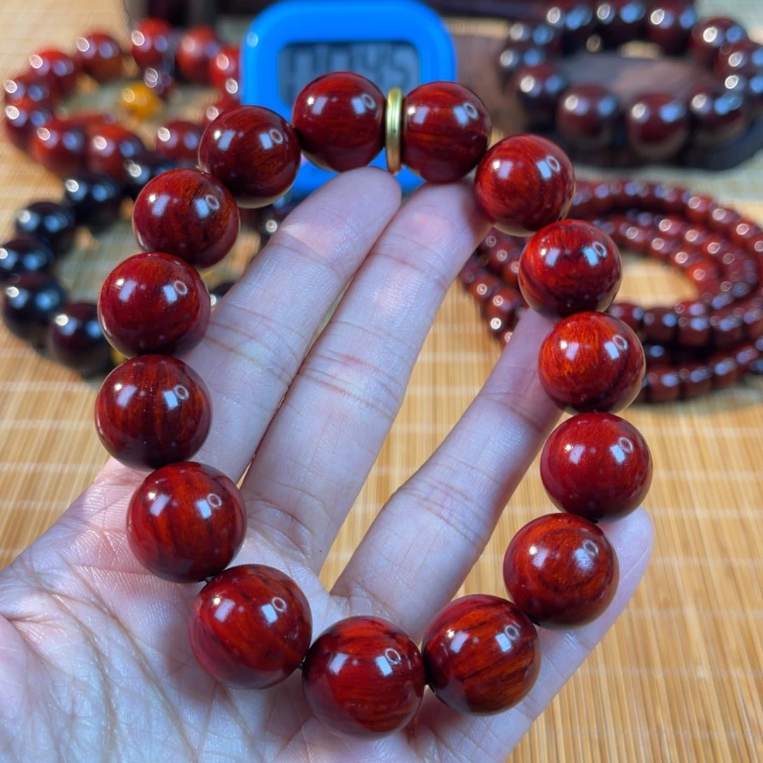亿***明木小叶紫檀手工艺