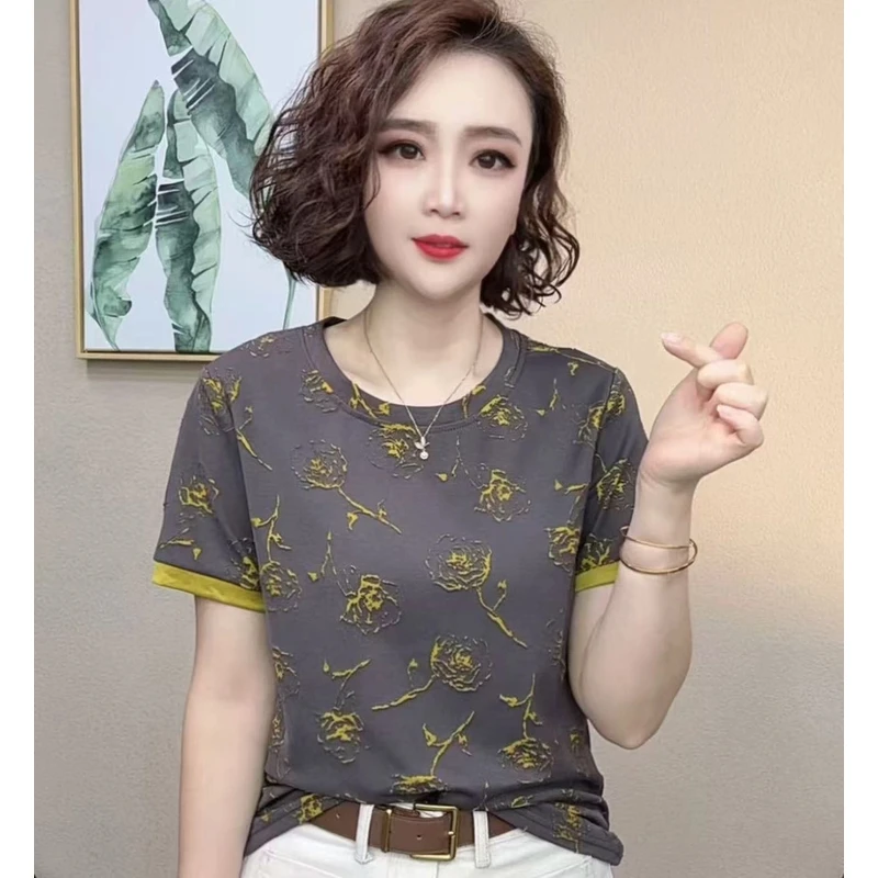 2025新品时尚洋气百搭圆领减龄显瘦短袖气质女T恤母亲节洋气衣服