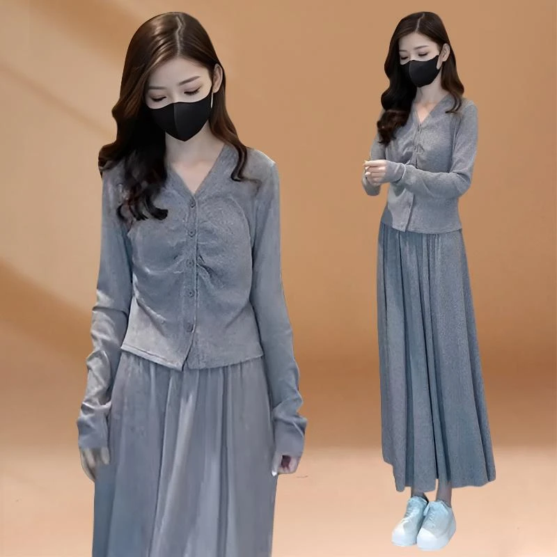 设计感褶皱套装裙女2025春秋新款休闲显瘦修身领针织半身两件套