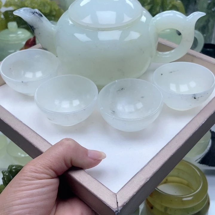 蛇纹石玉壶未镶嵌东