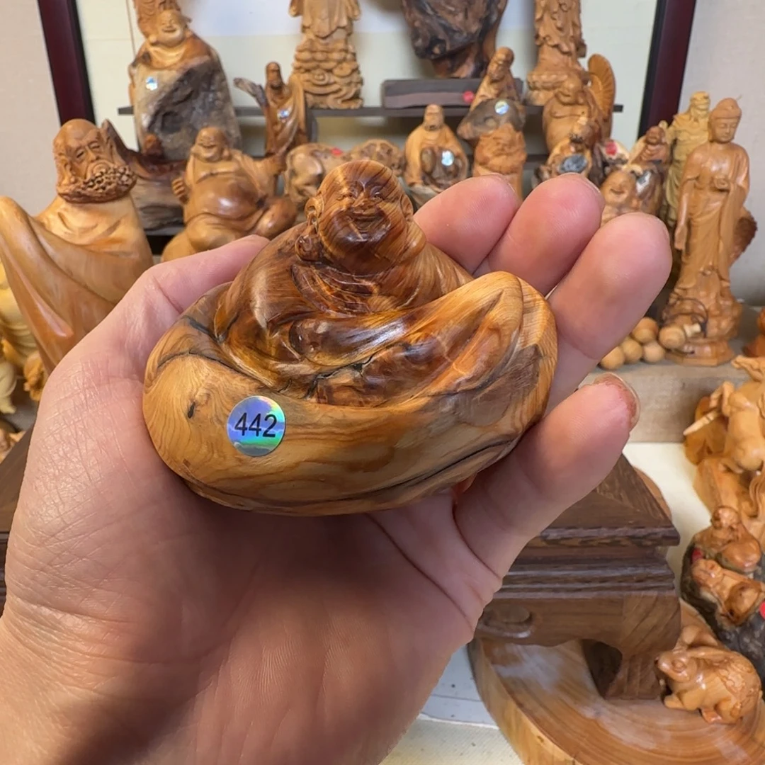 崖柏小木匠艺雕一物一拍