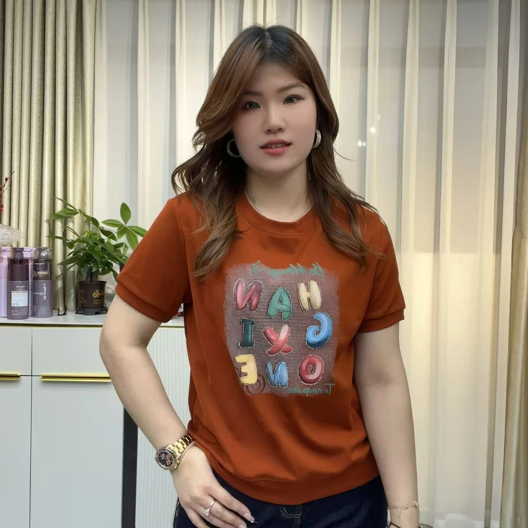 小鑫肝@正肩圆领束口字母图案烫钻休闲百搭T恤 5951
