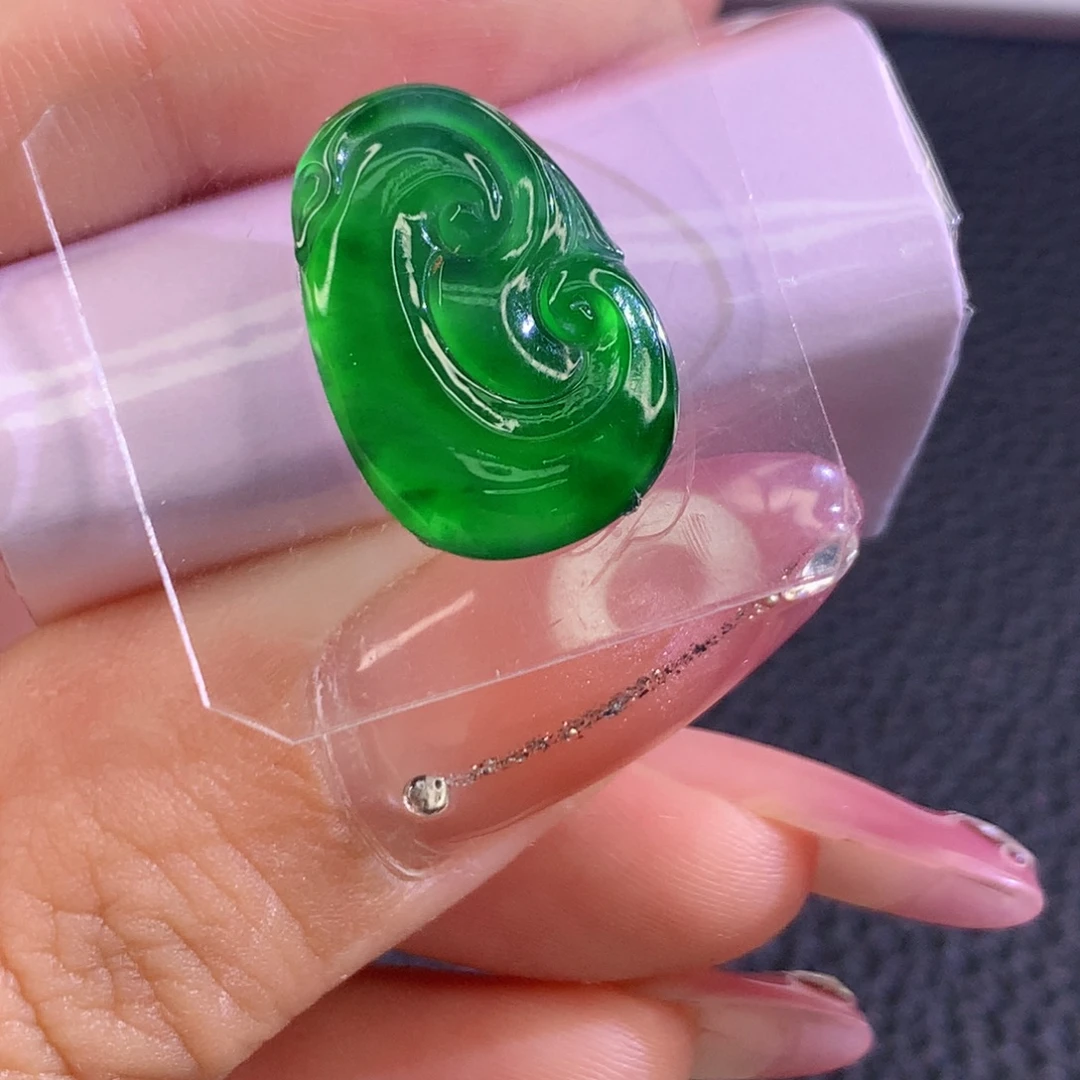 定制翡翠未镶嵌翡翠