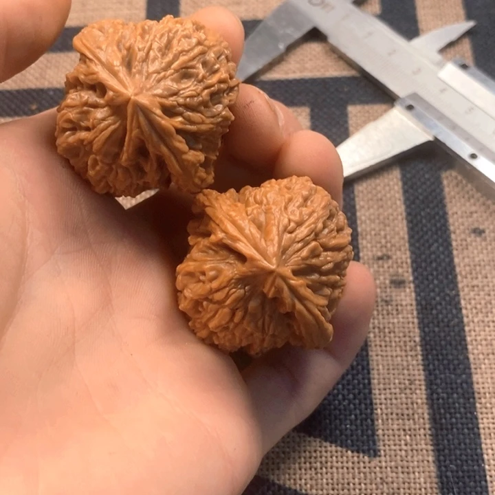 吊坠文玩核桃全品南疆