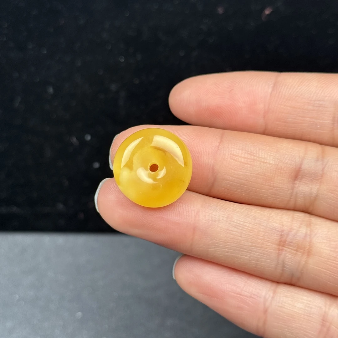 Y6346天然蜜蜡墩子18.2*7.6mm支持复检 假一罚四