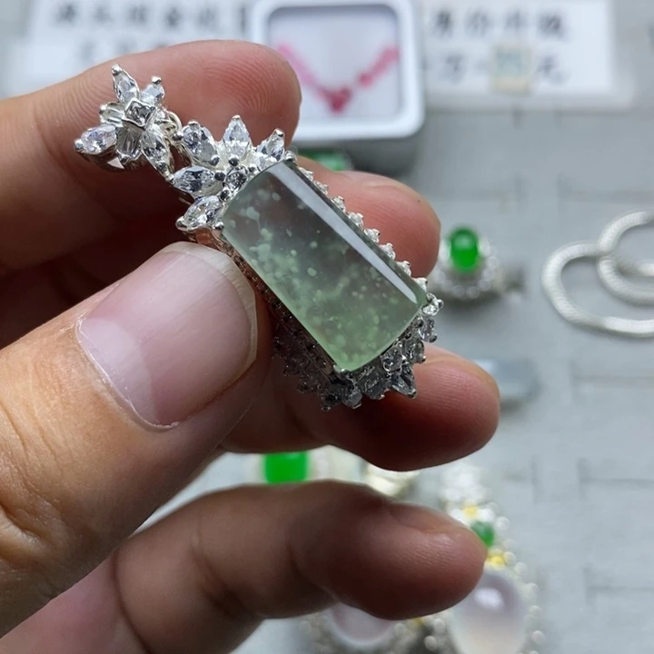 未镶嵌定制翡翠高冰雪花棉19.6mm