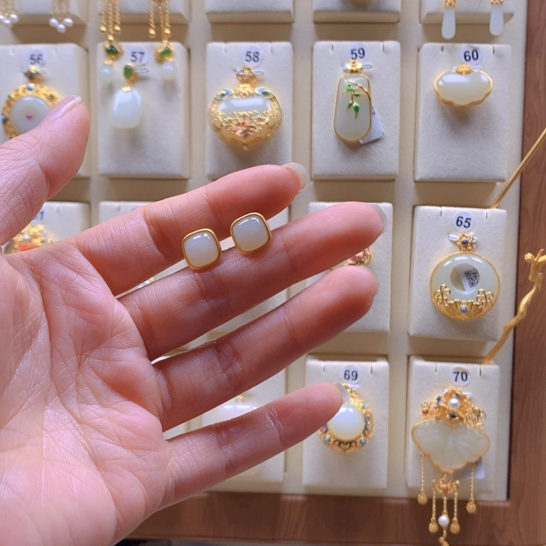 和田玉银S925镶嵌颈饰