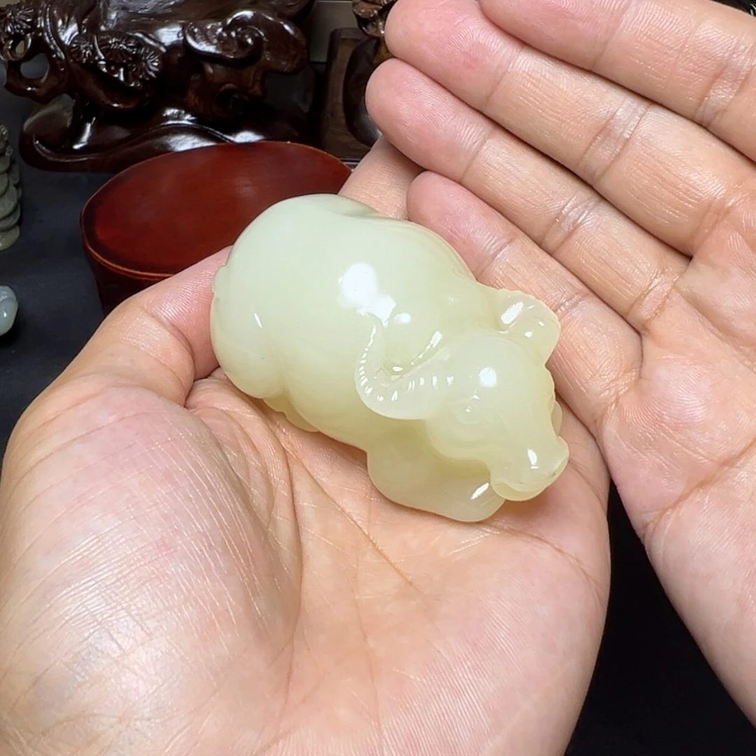 玉神*哥新疆昆仑山脉料子：精品牛