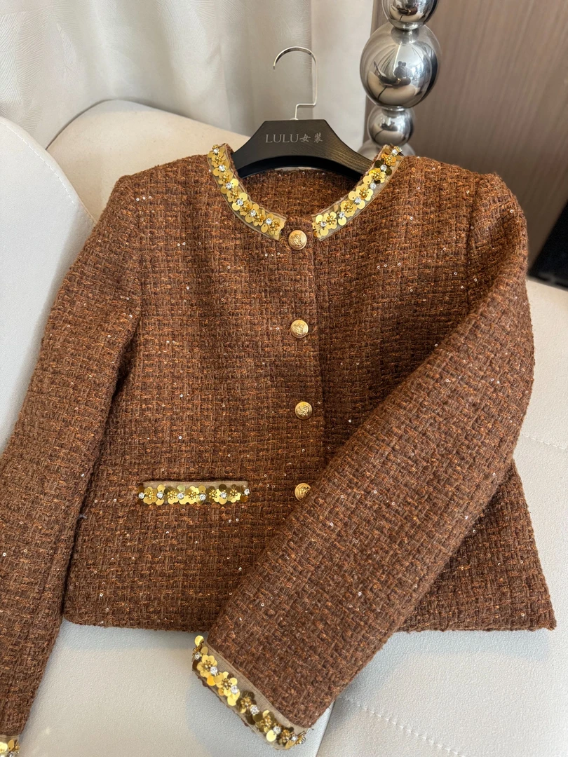 2025冬季新款气质款焦糖色编织小香风加厚女