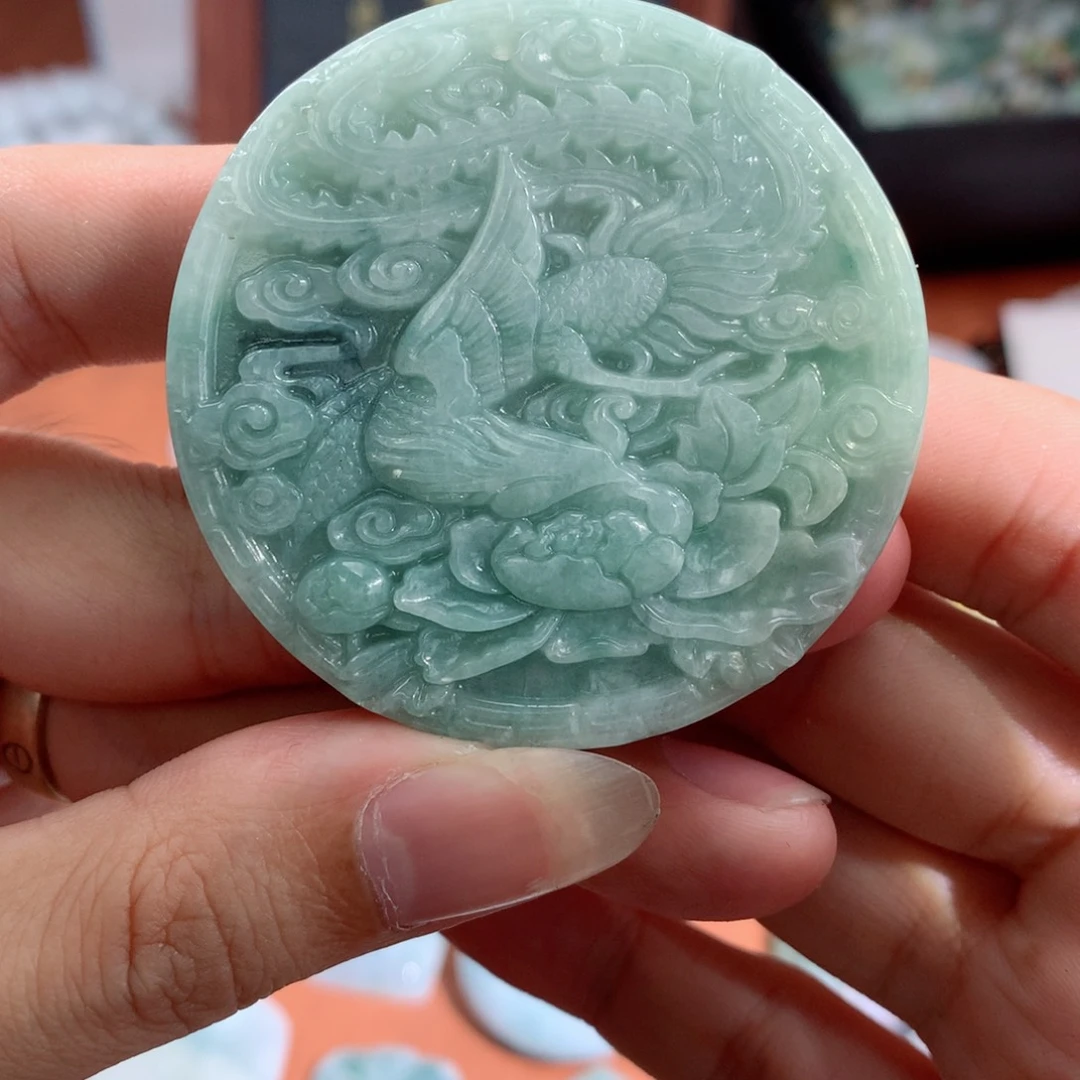 翡翠未镶嵌颈饰翡翠