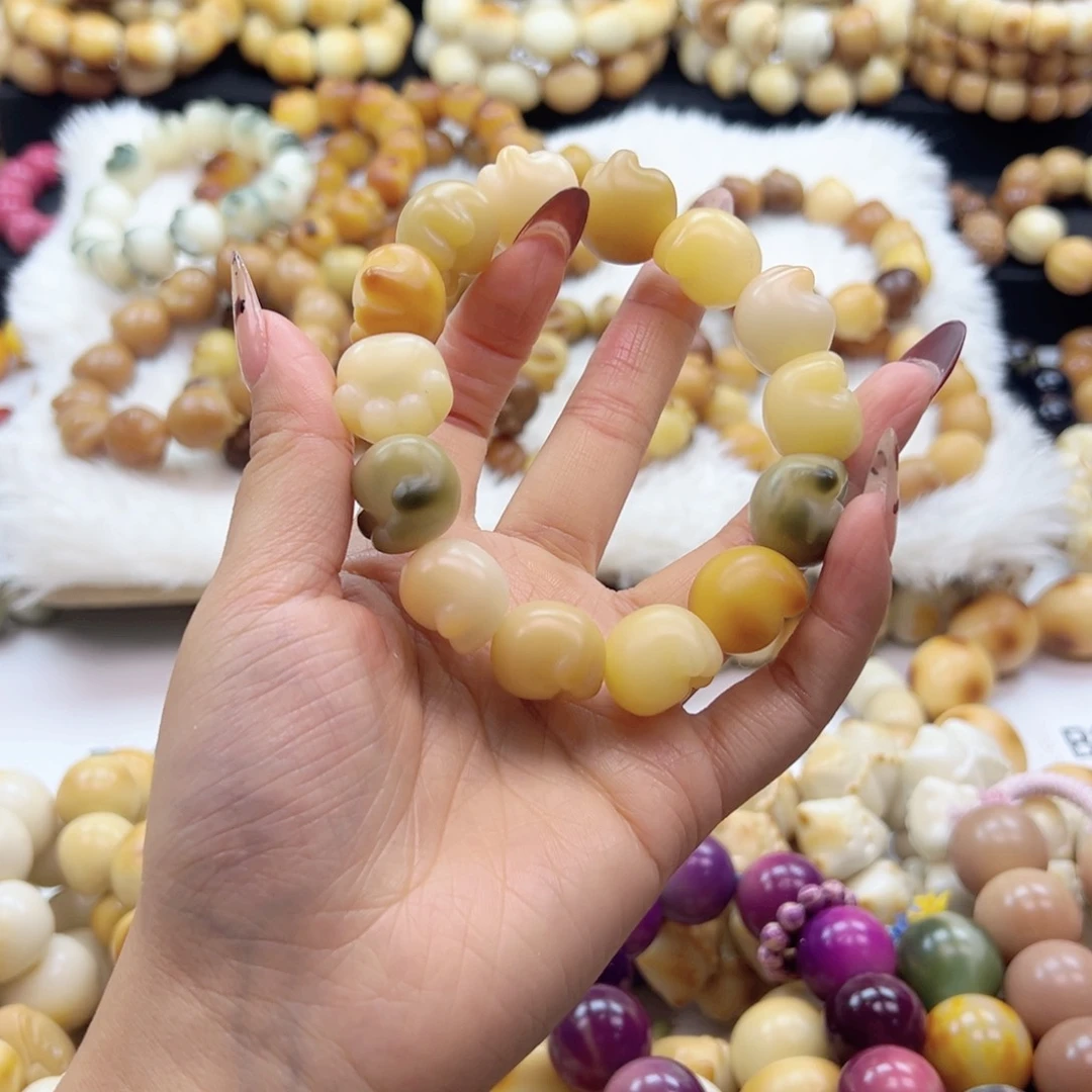 吊坠白玉菩提21卡干车干磨菩提猫抓