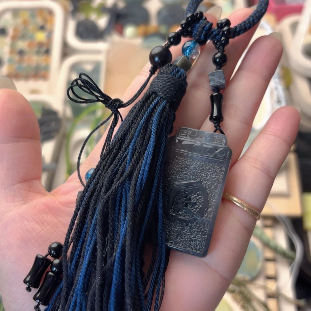 蛇纹石玉合金颈饰