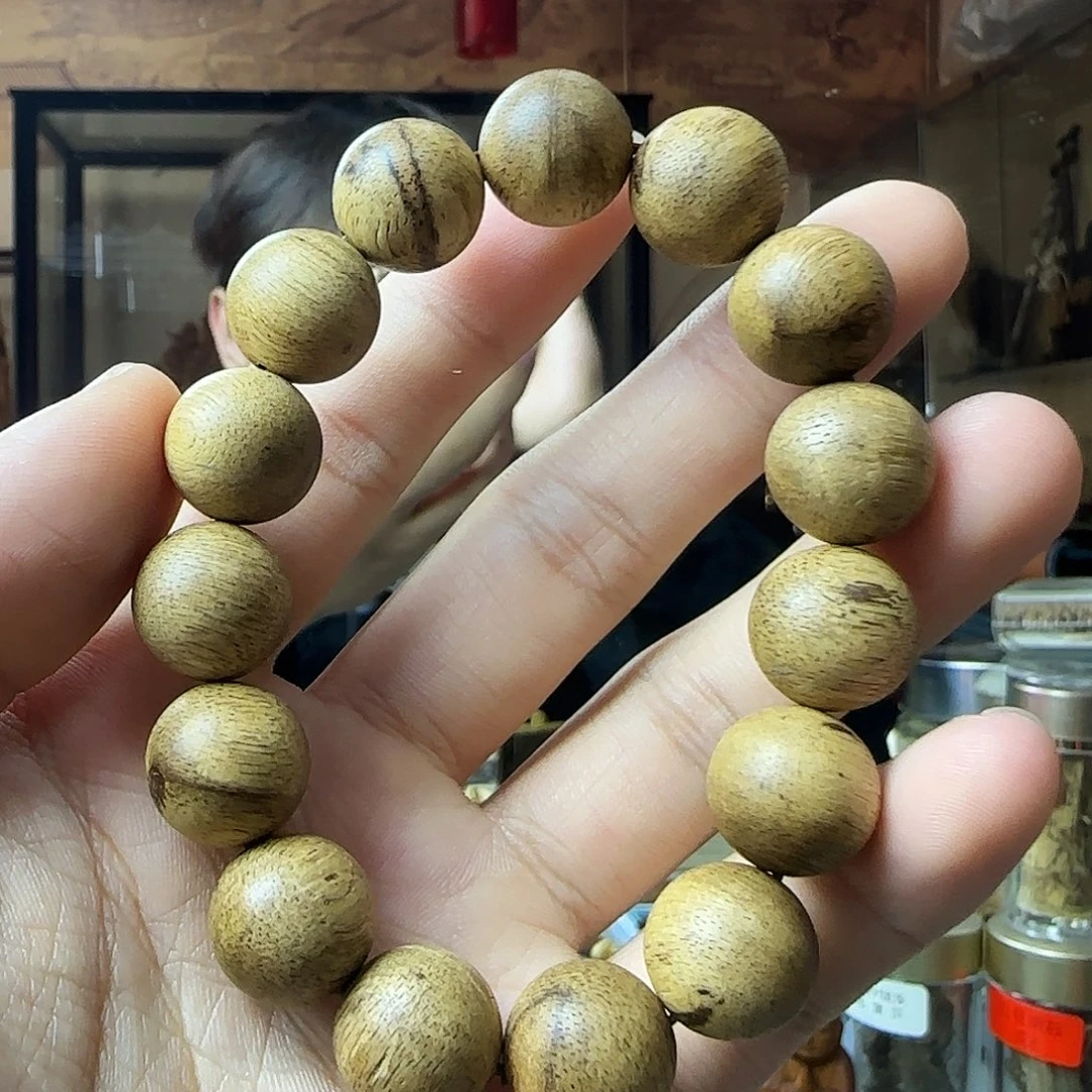 马尼拉沉香手串1.4重17.7克