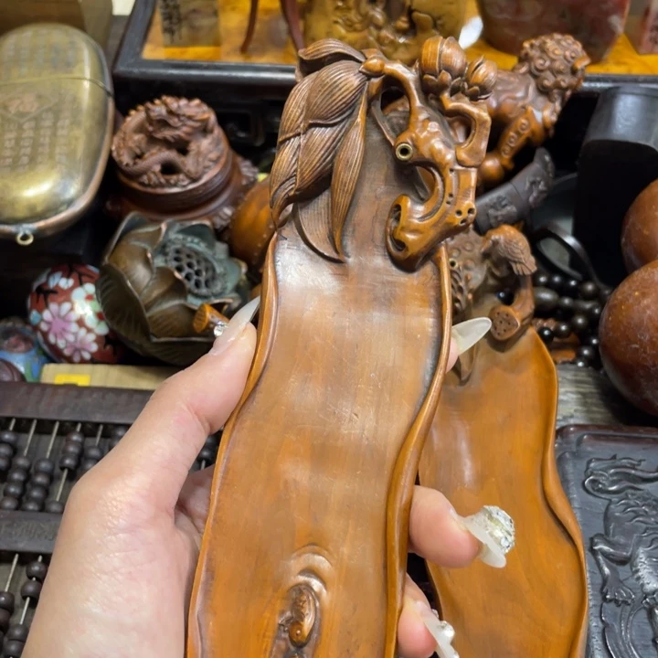 端景台紫檀木类木