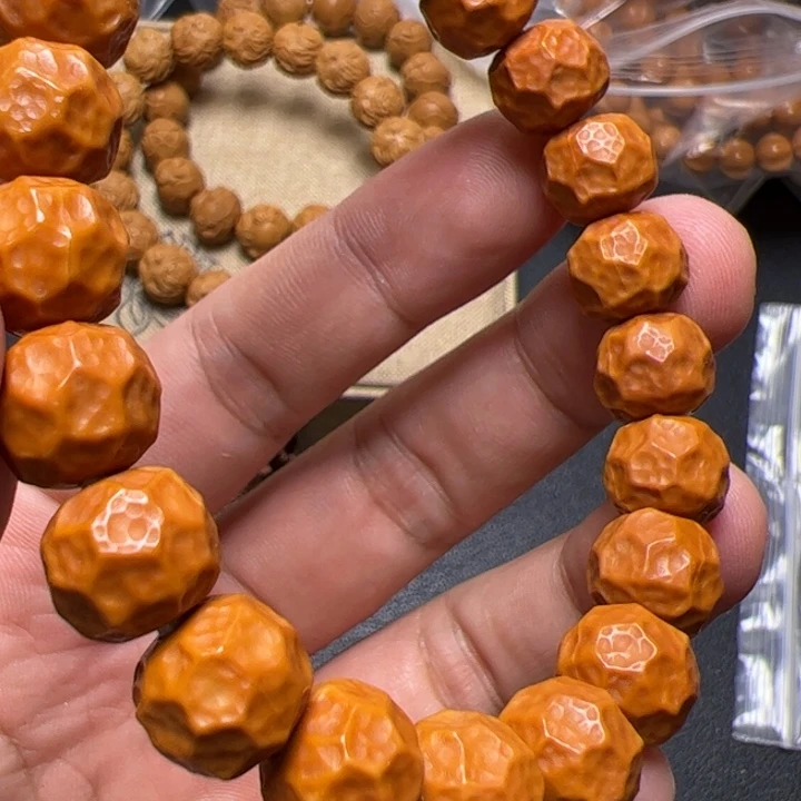 猴头核桃手串啦啦啦