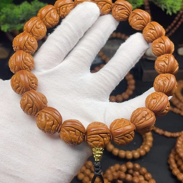 S***r吊坠桃核秦岭龙纹桃核