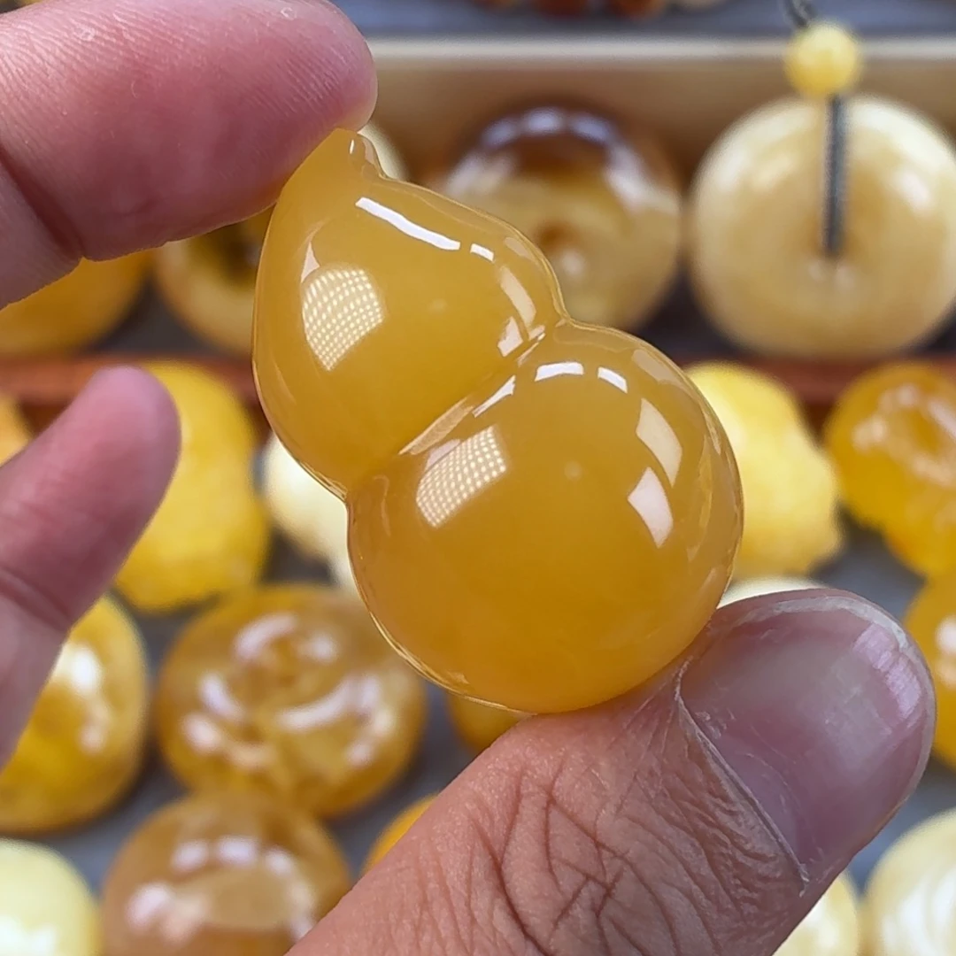 琥珀未镶嵌裸石葫芦