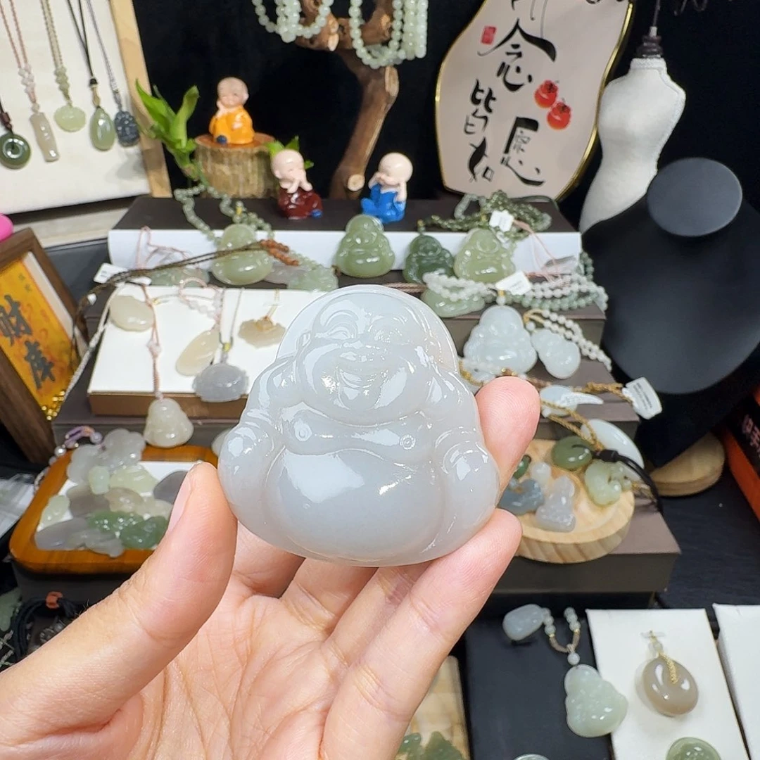 景***翎颈饰未镶嵌和田玉