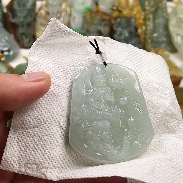 定制翡翠未镶嵌翡翠