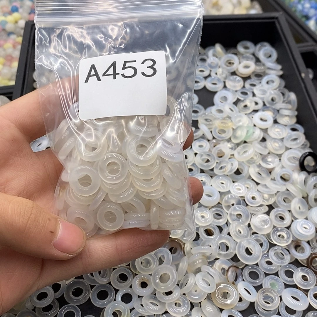 正***思合金颈饰玛瑙/玉髓