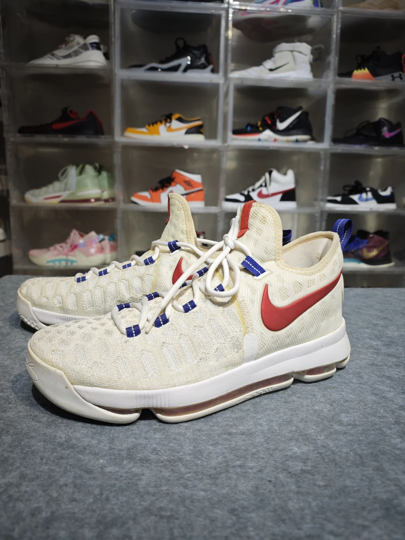 41码Nike KD 9 实战耐磨 舒适透气 防滑轻便 篮球鞋