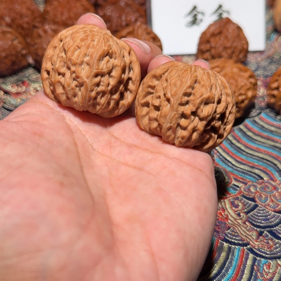 把件核桃673蓟县山地磨，尺寸40