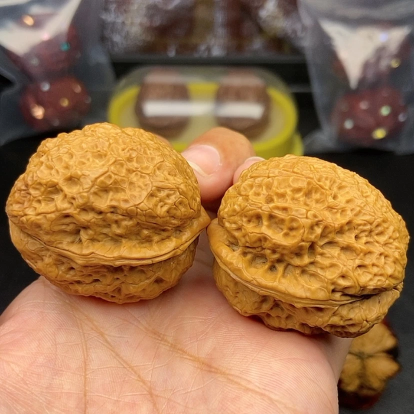 【闪购商品】把件文玩核桃美39尺饕餮金蟾50克