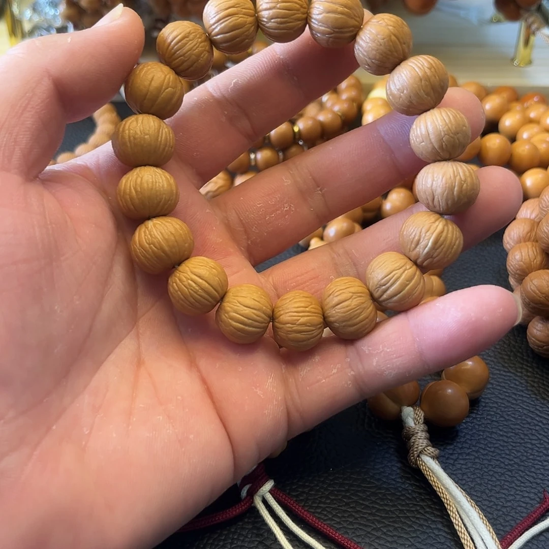 吊坠猴头核桃猴头土豪