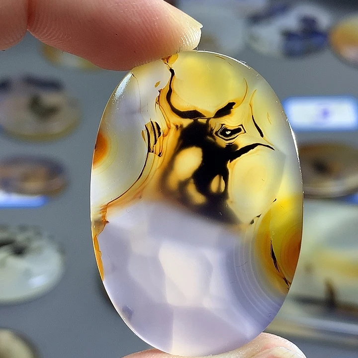 未镶嵌颈饰玛瑙/玉髓