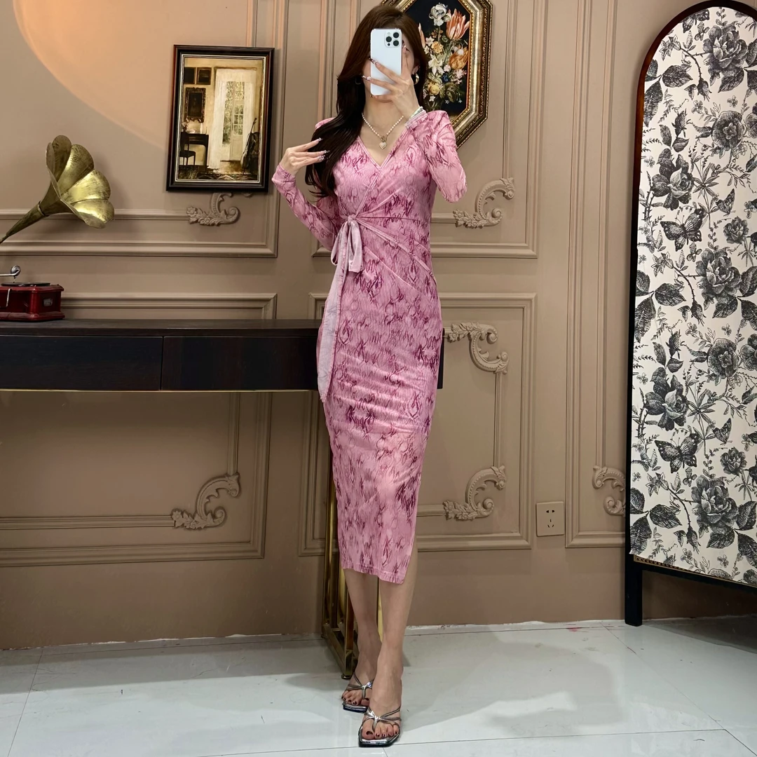 2025春夏款网纱V领绑带长袖水莲月光显瘦包身修身百搭开衩连衣裙