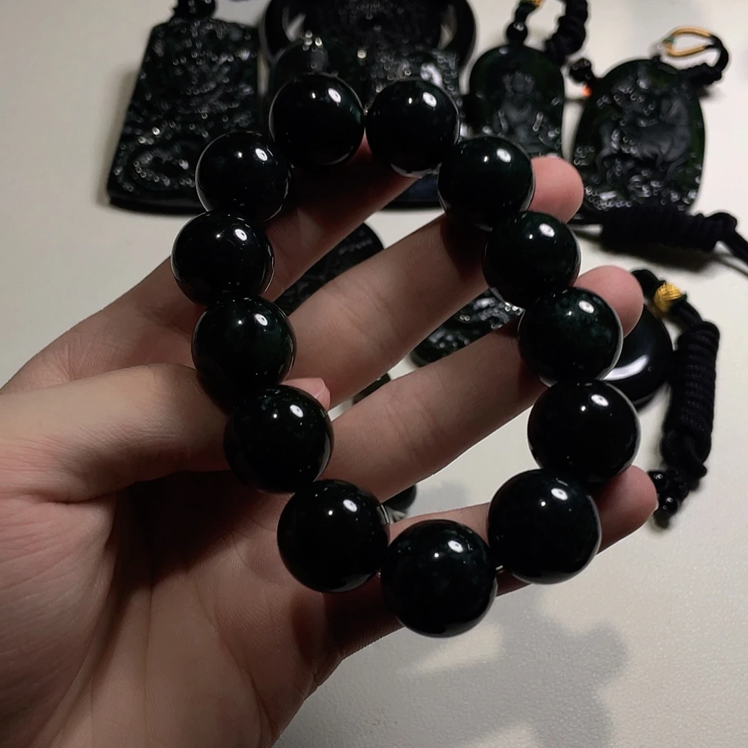 翡翠未镶嵌颈饰翡翠18