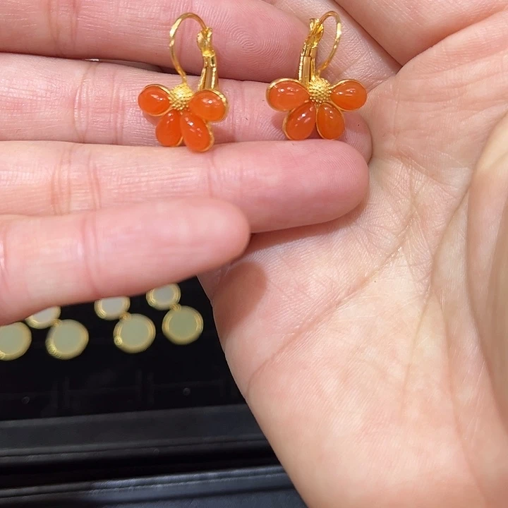 和田玉银S925镶嵌耳饰