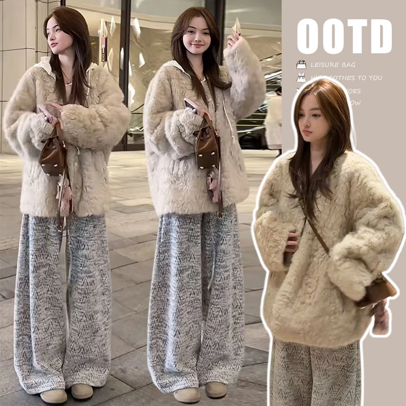 2026秋冬季女装时尚保暖绒毛毛外套百搭加绒加厚小香风阔腿裤套装