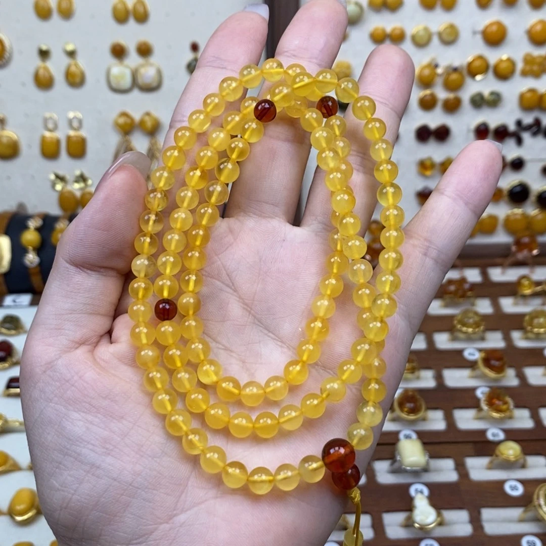 裸石琥珀未镶嵌成品