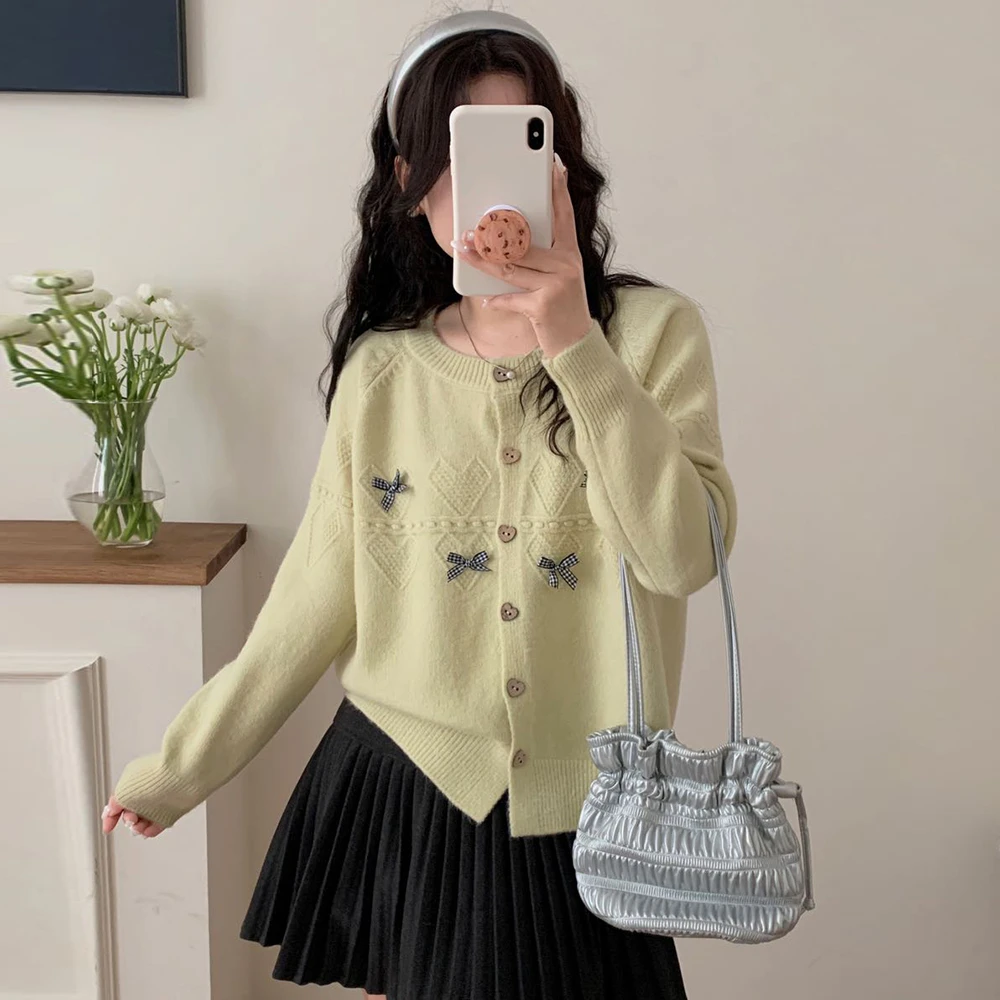 苏醒的乐园中厚开衫女立体心蝴蝶结圆领SXMY32955春装百搭小上衣