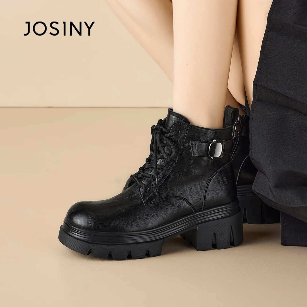 卓诗尼英伦风马丁靴2025秋季纯色圆头黑色欧若假日风厚底女中筒靴