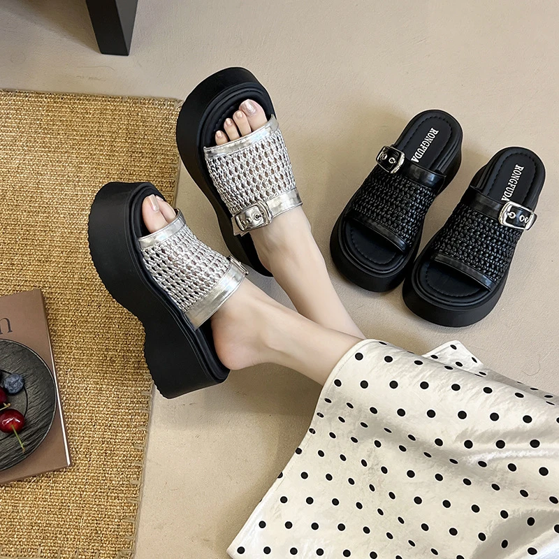 包头新款编织一脚蹬2025包头半拖鞋厚底拖鞋镂空松糕复古凉拖鞋女