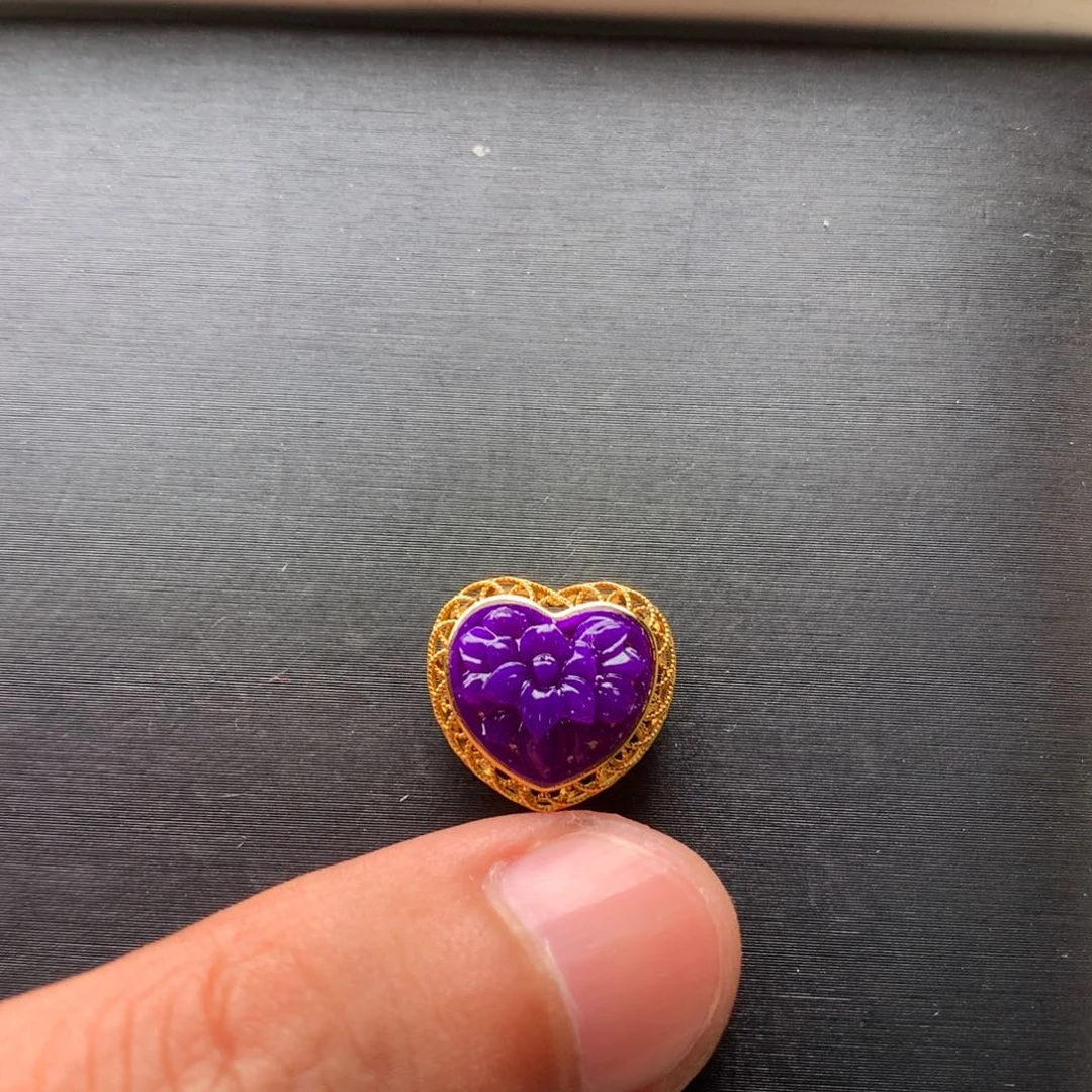 苏纪石（舒俱来）18K金镶嵌吊坠