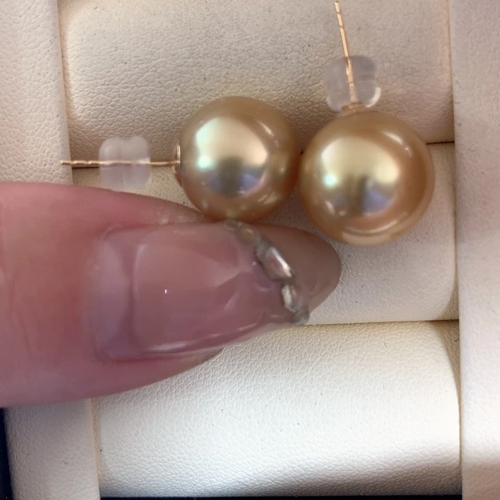 18K金镶嵌耳饰海水珍珠