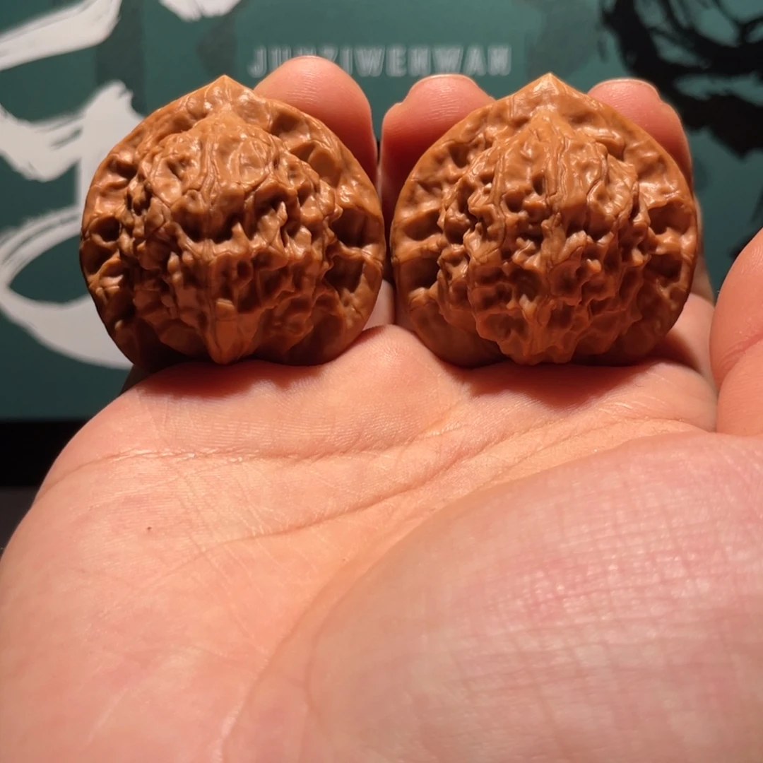 文玩核桃吊坠42图图25111009