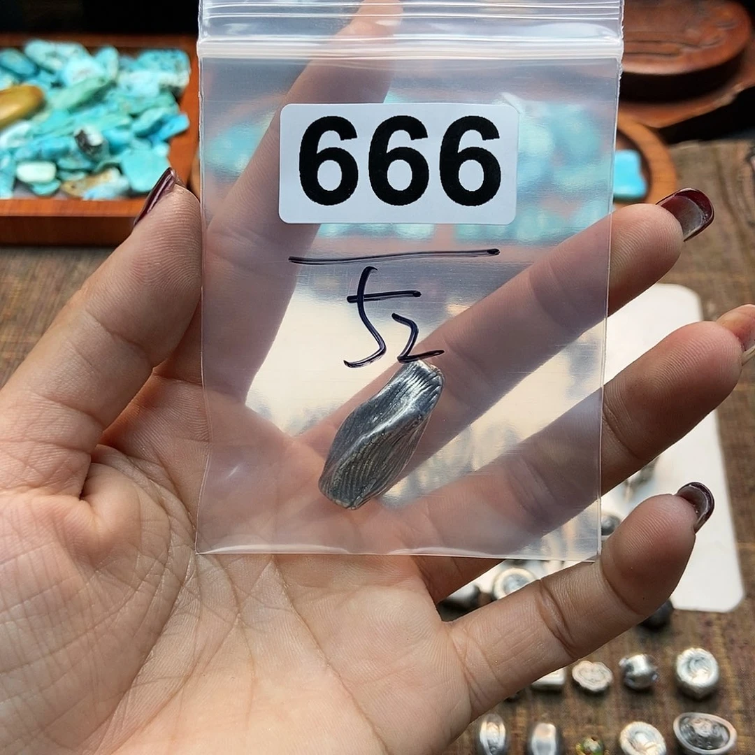 【闪购商品】翡翠颈饰未镶嵌花**语配件