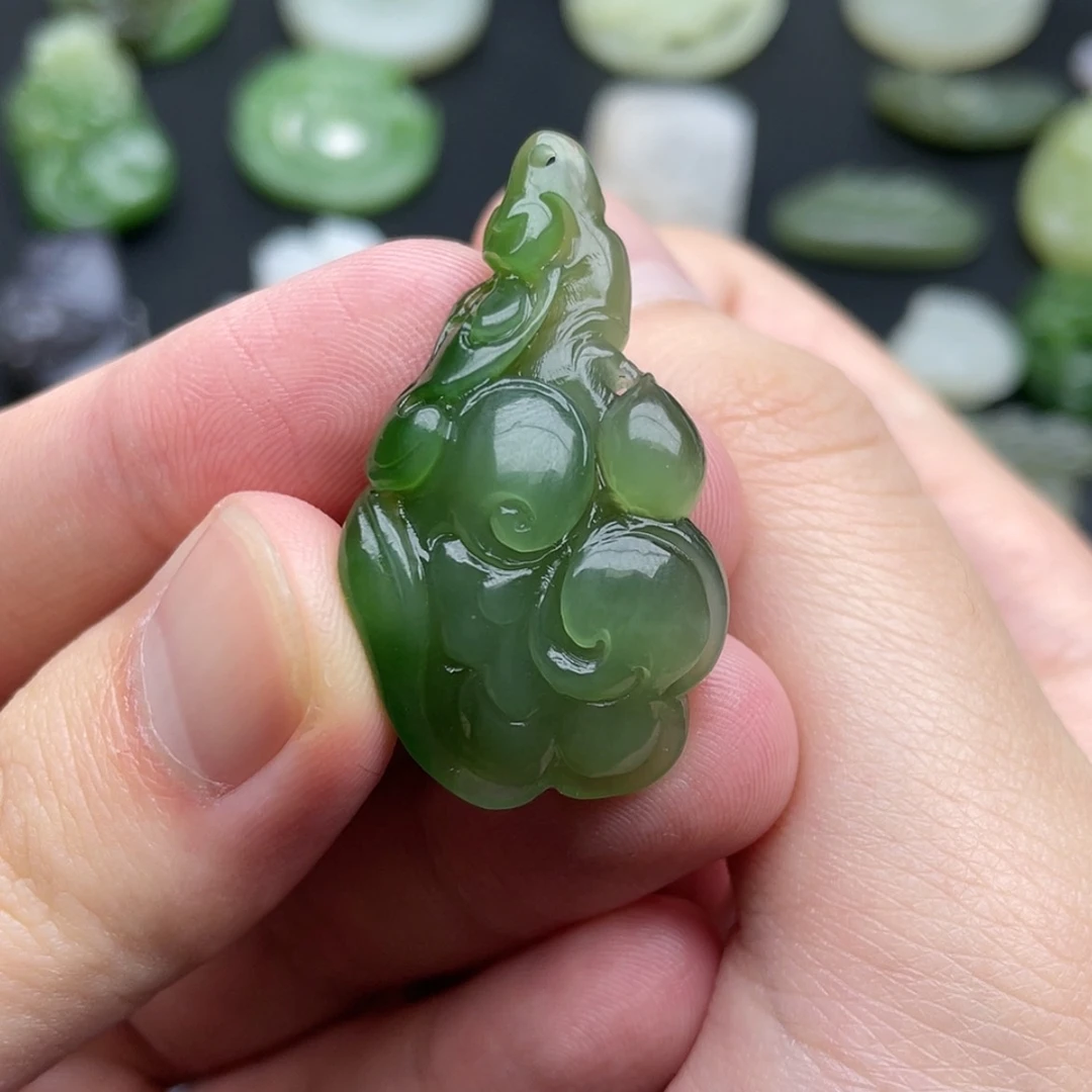 【闪购商品】颈饰未镶嵌和田玉