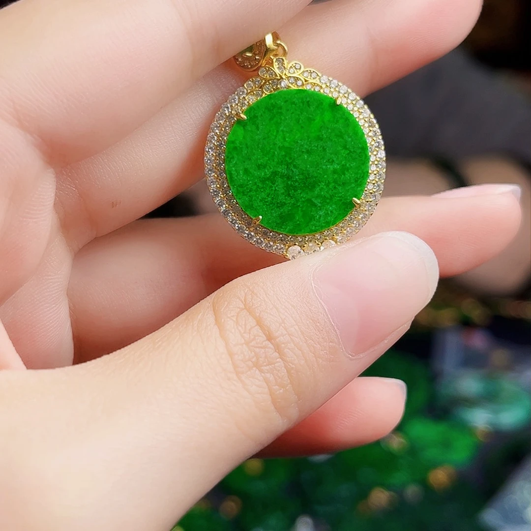 颈饰银S925镶嵌翡翠多样性