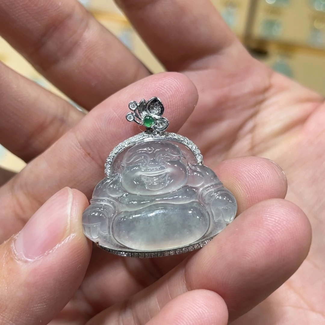 翡翠18K金镶嵌颈饰彤**语佛公