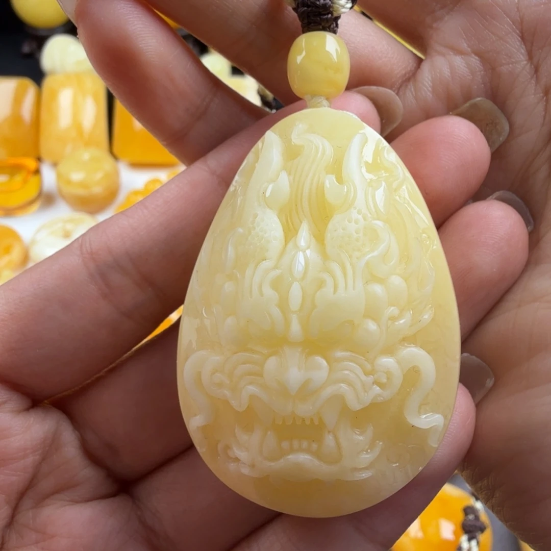 琥珀未镶嵌颈饰纯天然琥珀蜜蜡无优化
