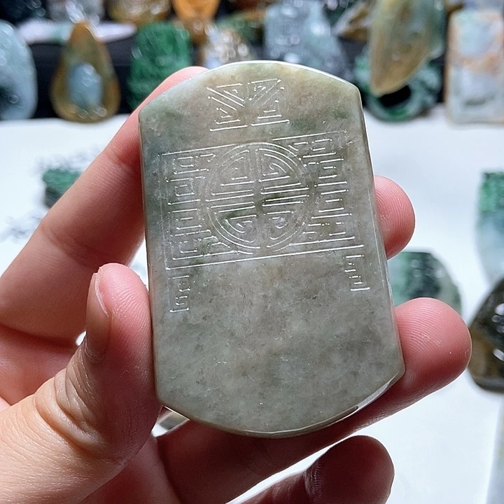 翡翠未镶嵌颈饰翡翠a货