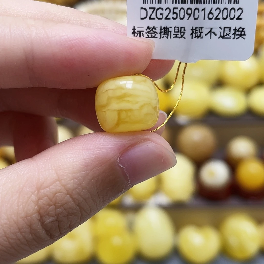 裸石琥珀未镶嵌12.4*10.5mm虎皮妖花老型.瑕