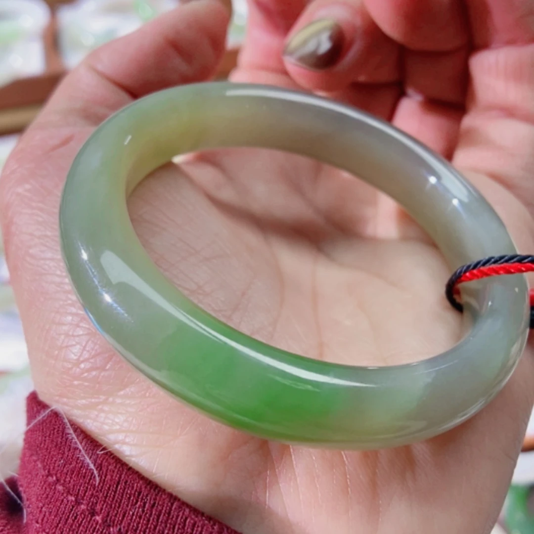 【闪购商品】未镶嵌手镯和田玉（翠青玉）