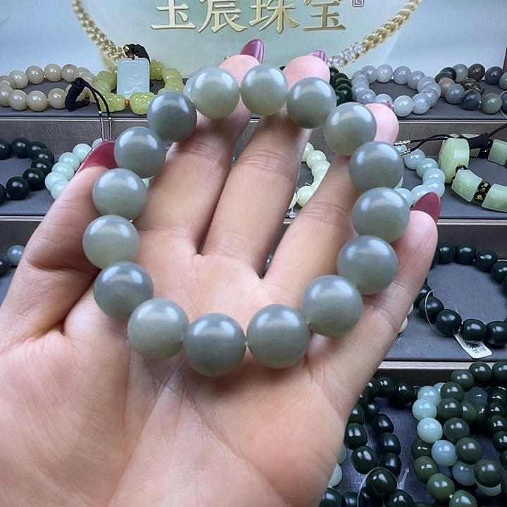 和田玉未镶嵌手链