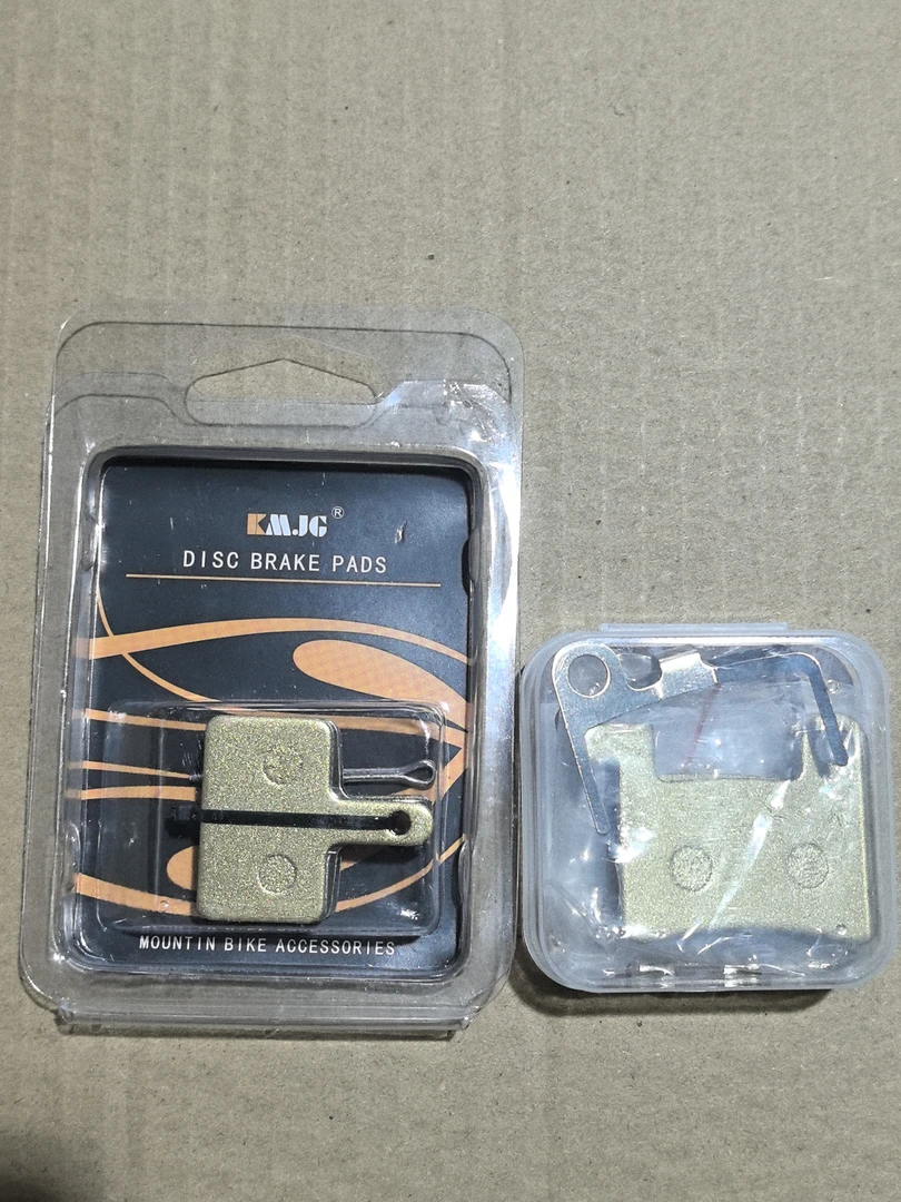 锋鸟赛博前后刹车皮刹车配件一对组合带弹片刹车片碟刹刹车片